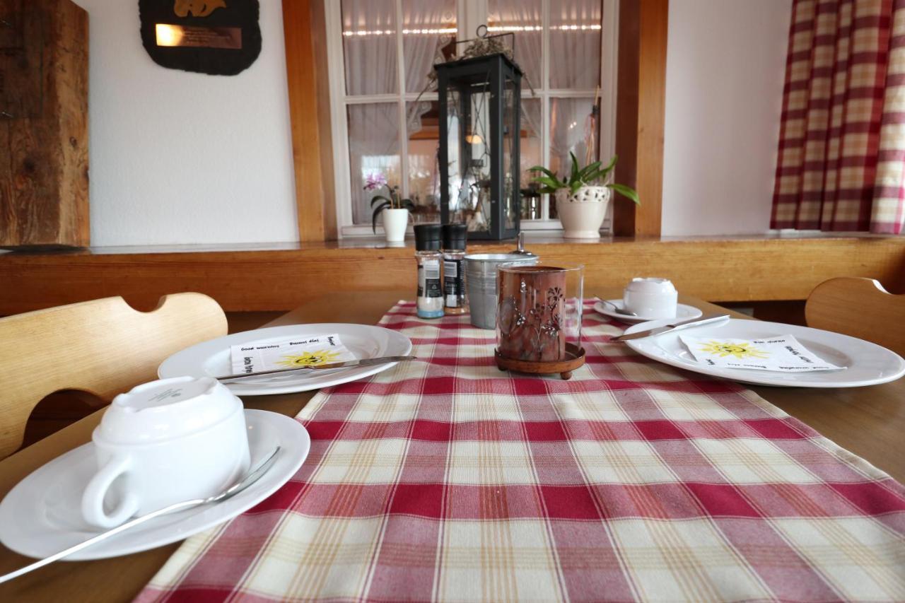 Hoehenpension Glashuette Bed&Breakfast Fruehstueckspension Hotel Garni Bonndorf im Schwarzwald Exterior photo